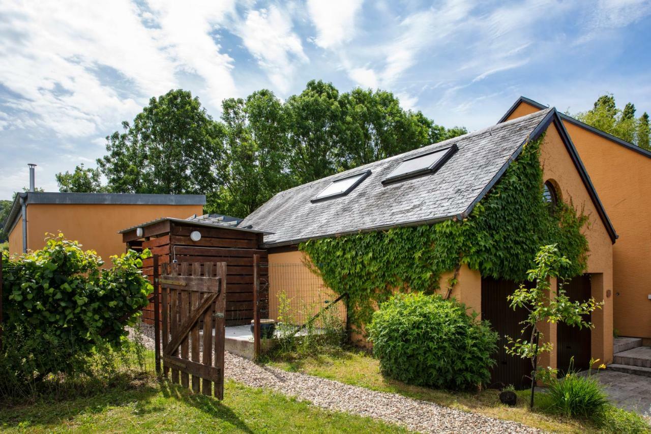 Little House On The Prairie Apartment Eppeldorf Bagian luar foto